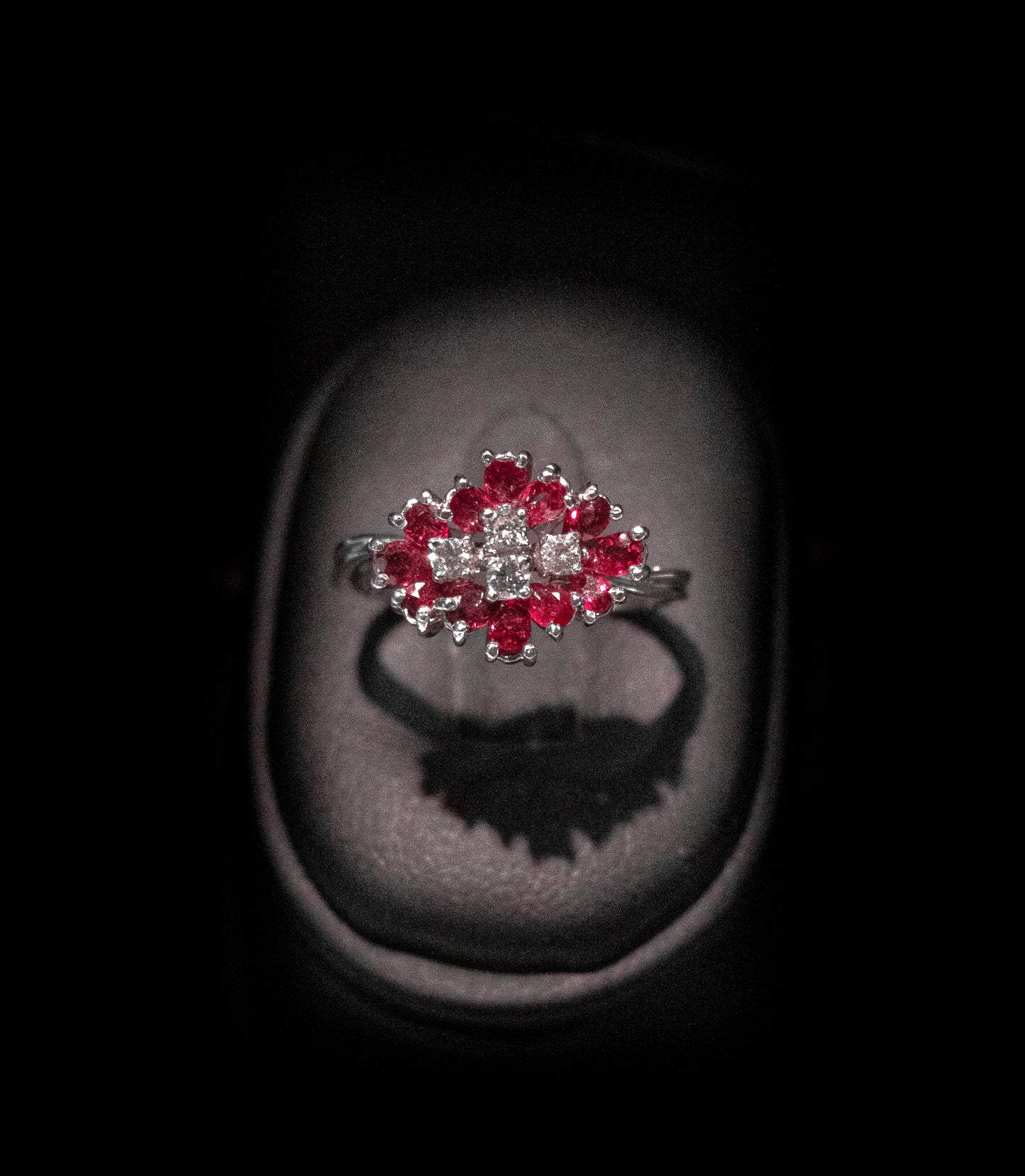 Anello oro 18k .ti con Rubini e Diamanti