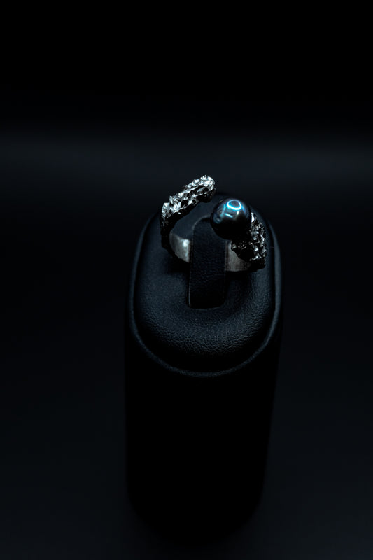 Anello Argento e perla linea "Frammenti di Luna"