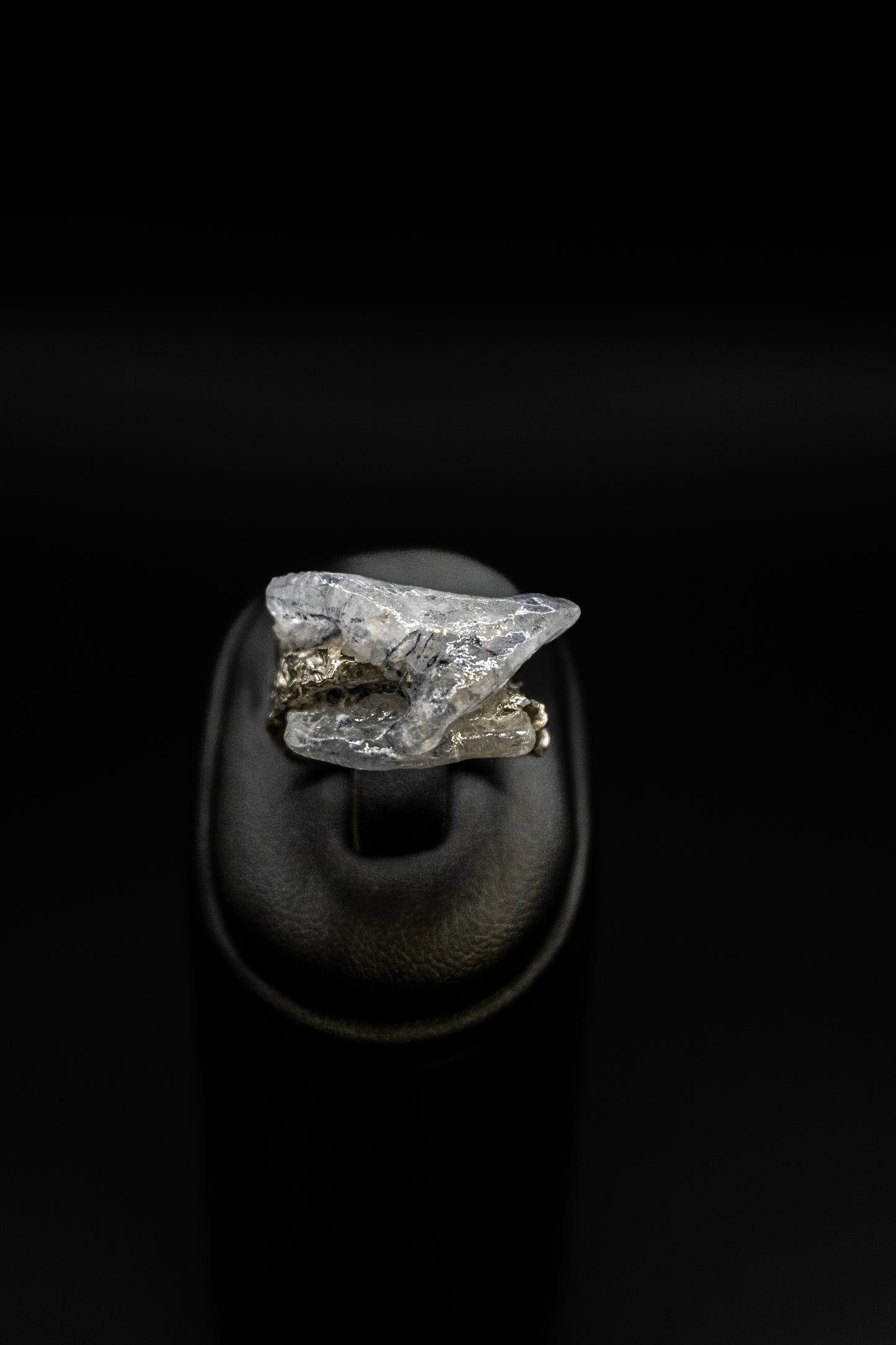 Anello Argento e resina linea "Frammenti di Luna"