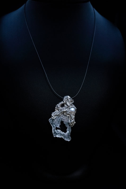 Collana e ciondolo in Argento linea "Frammenti di Luna"