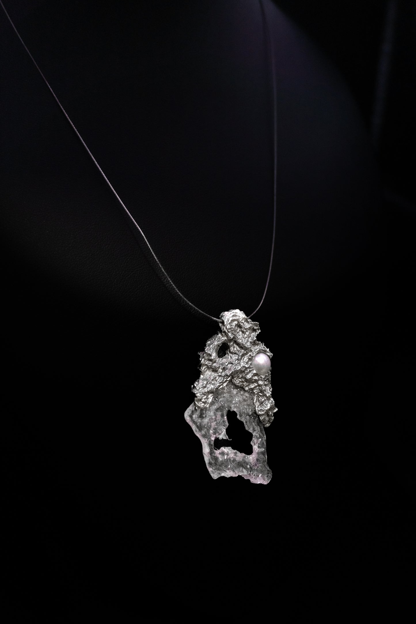 Collana e ciondolo in Argento linea "Frammenti di Luna"