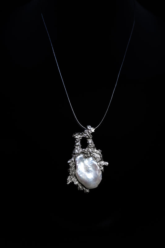 Collana con Ciondolo Argento e madre Perla "Linea Frammenti di Luna "