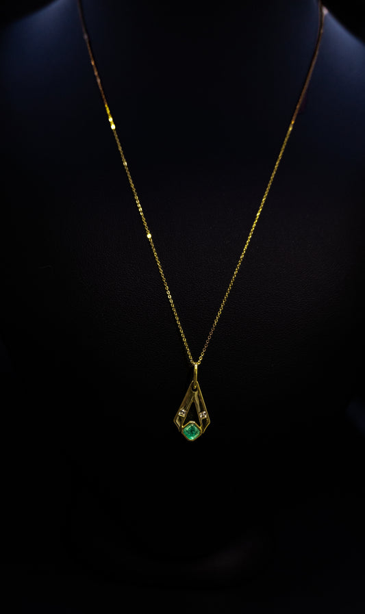 Collana con ciondolo Smeraldo e Diamanti