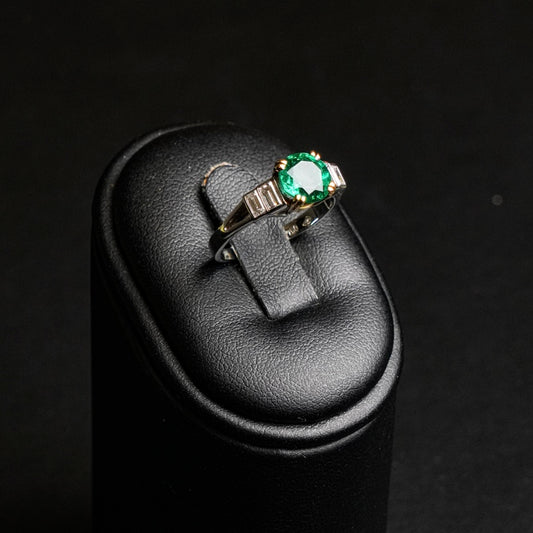 Anello Smeraldo Colombiano e Diamanti in oro 18k.ti